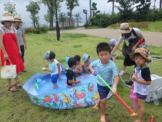 20160823こどもG水遊び (1)_R